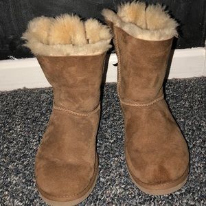 Chestnut UGGs size 8.